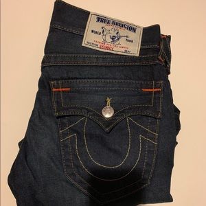 True Religion Skinny Jeans (PERFECT Condition)
